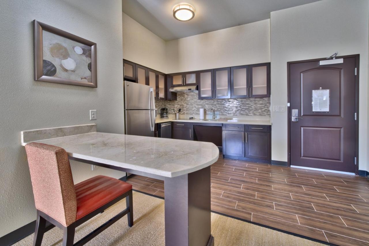 Staybridge Suites Lubbock South By Ihg