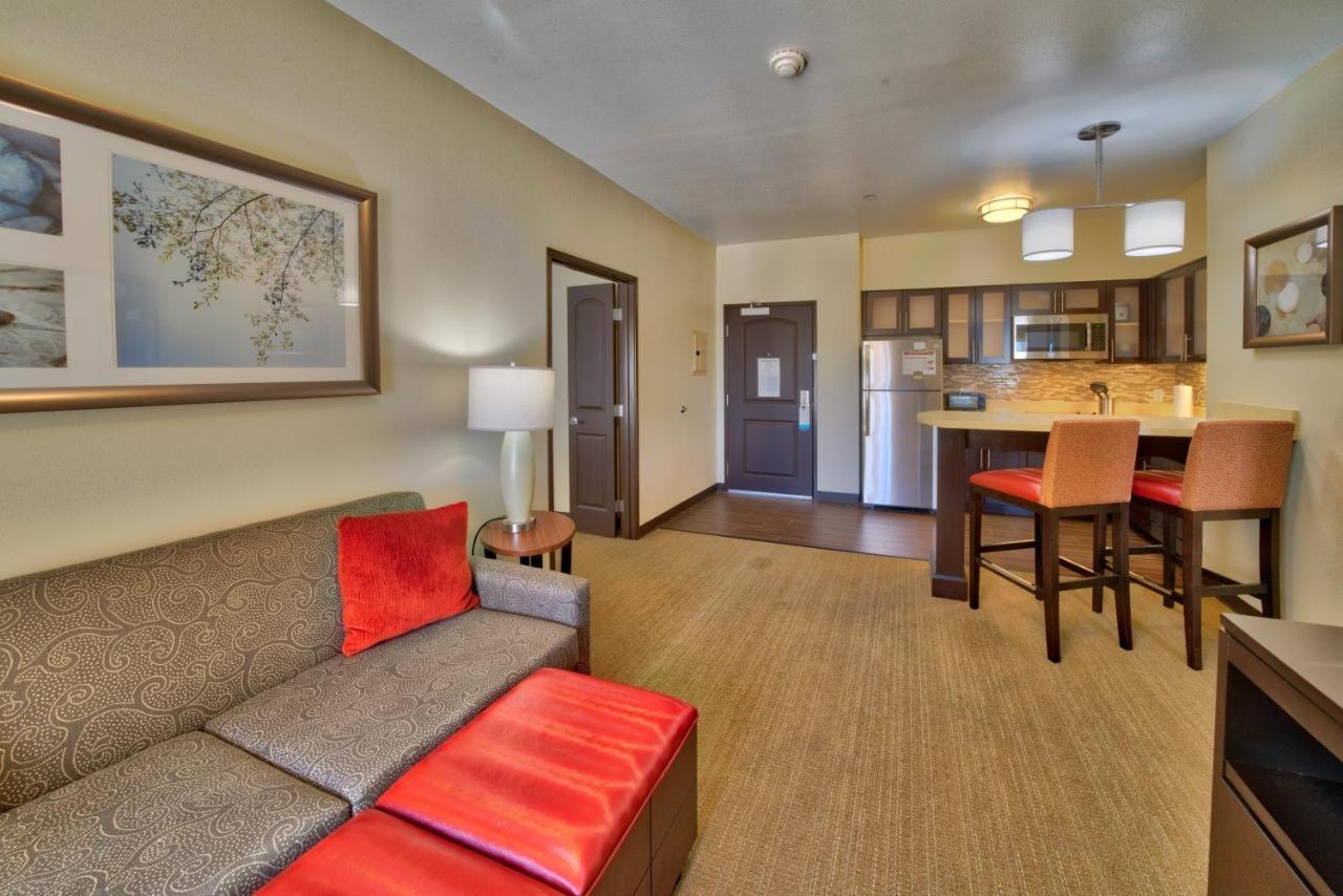 Hotel Staybridge South By Ihg 3*