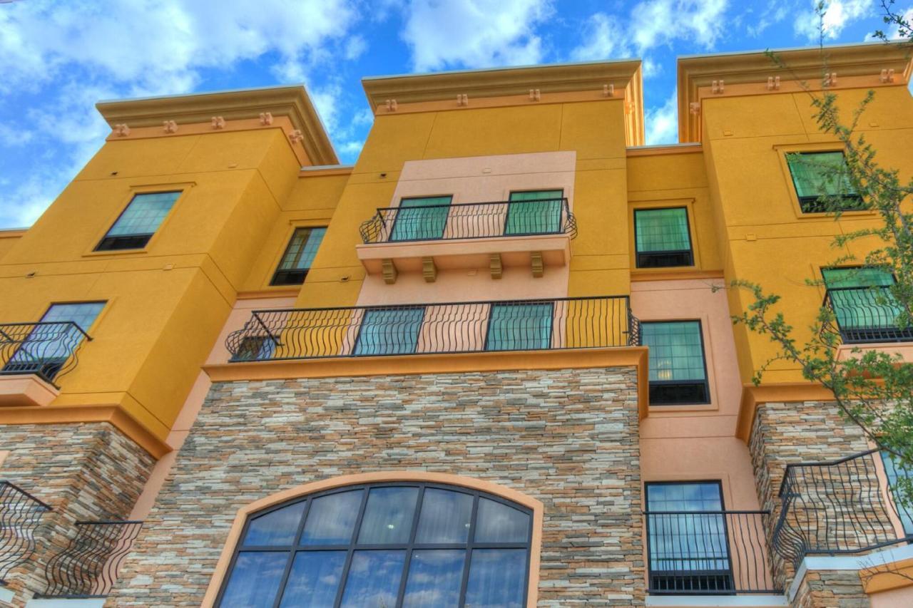 Staybridge South By Ihg